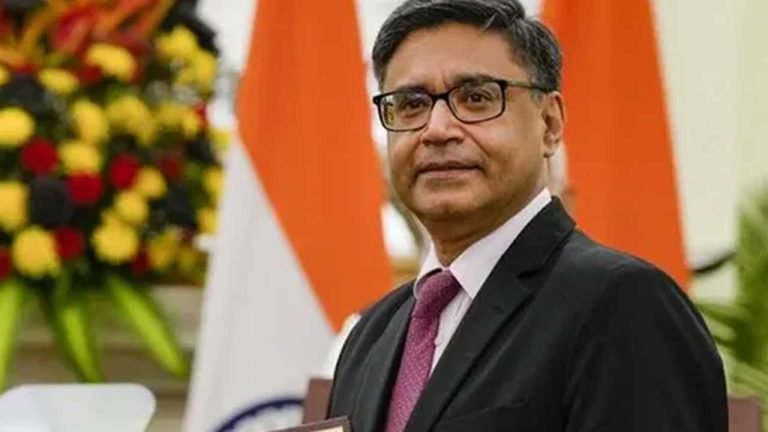 ঢাকার সঙ্গে সম্পর্ক বাড়াতে কাজ করবে নয়াদিল্লি