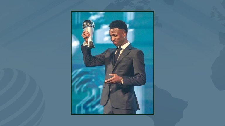 মেসি-রদ্রিদের হারিয়ে ‘ফিফা দ্য বেস্ট’ জিতলেন ভিনিসিয়ুস