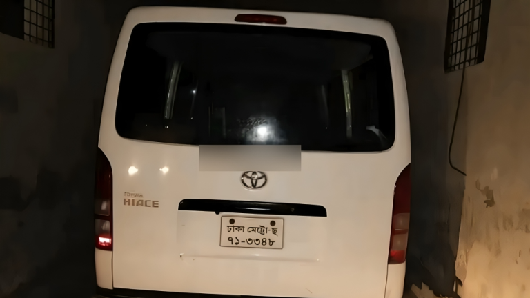 সরকারি অ্যাম্বুলেন্স থেকে ইয়াবা উদ্ধার