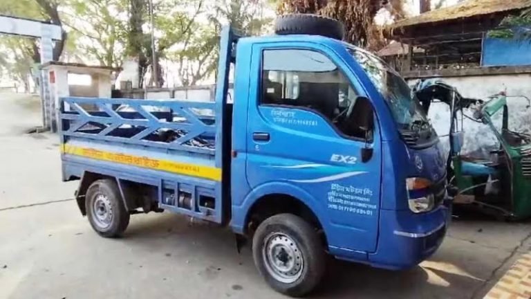 কলাপাড়ায় সড়ক দুর্ঘটনায় শ্রমিকের মৃত্যু