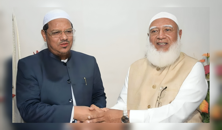 আলোচনায় ইসলামের পক্ষে ‘ভোটকেন্দ্রে এক বাক্স