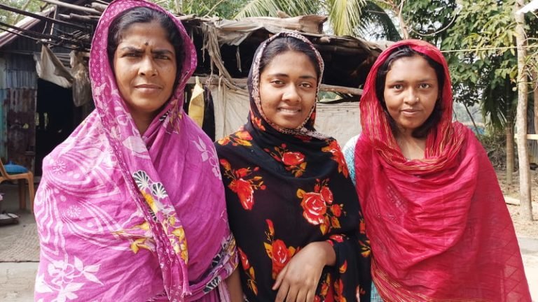 পটুয়াখালীর তামান্নার মেডিকেল ভর্তি নিয়ে সঙ্কট, সাহায্যের প্রয়োজন