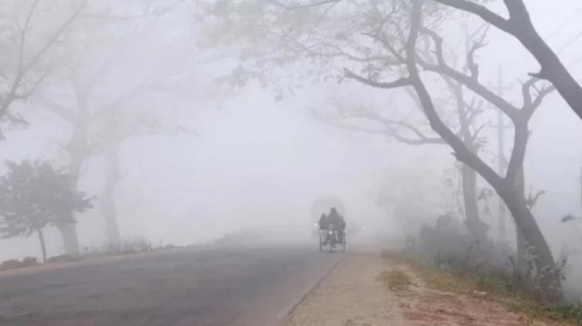 শৈত্যপ্রবাহ ছাড়াই শীতে কাঁপছে দেশ