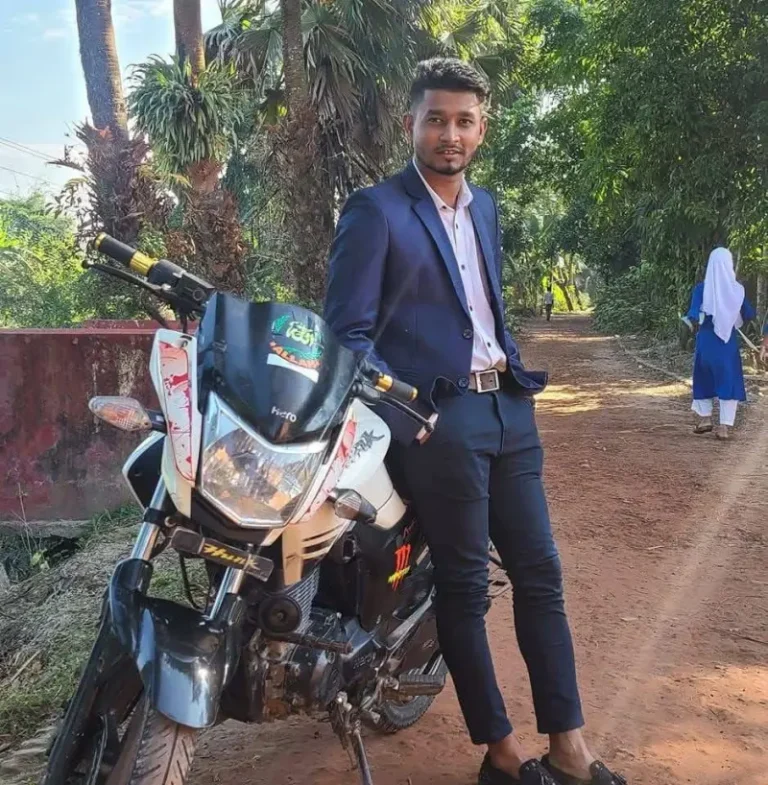 ভাণ্ডারিয়ায় নির্মাণাধীন কালভার্টে গর্তে পড়ে মোটরসাইকেল চালকের মৃত্যু