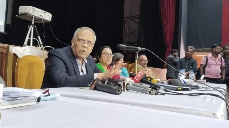 গণমাধ্যমের উন্নয়নে চাই সম্মিলিত উদ্যোগ: কামাল আহমেদ