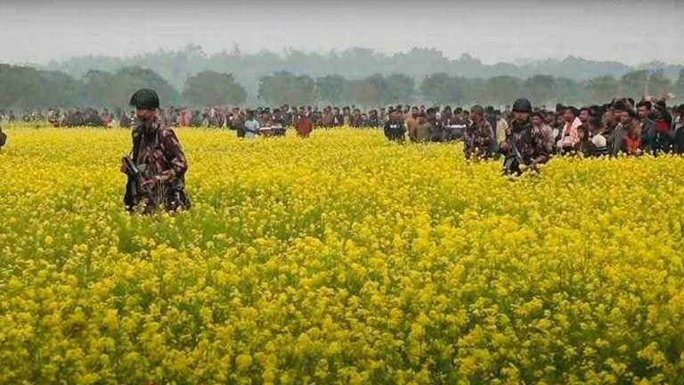 সীমান্তে উত্তেজনা এড়াতে আপাতত বেড়া নির্মাণ বন্ধ
