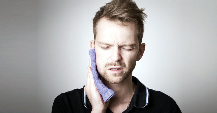 শীতে দাঁতের ব্যথা বৃদ্ধি পেলে কীভাবে যত্ন নেবেন?