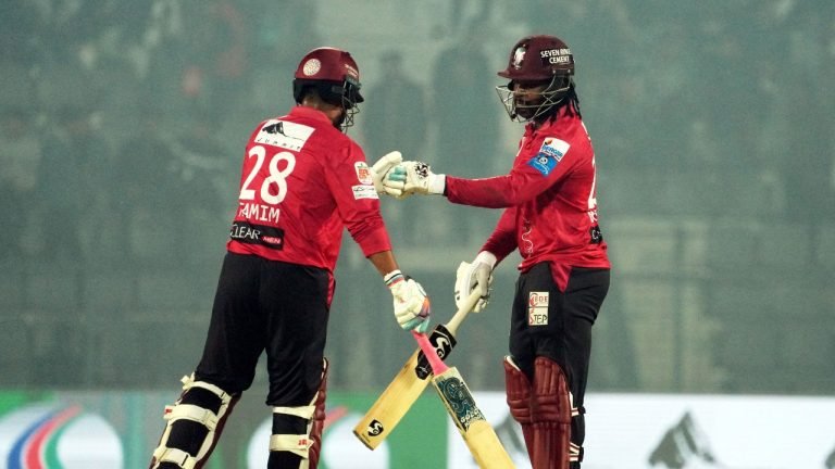 আজ টিভিতে যেসব খেলা দেখবেন