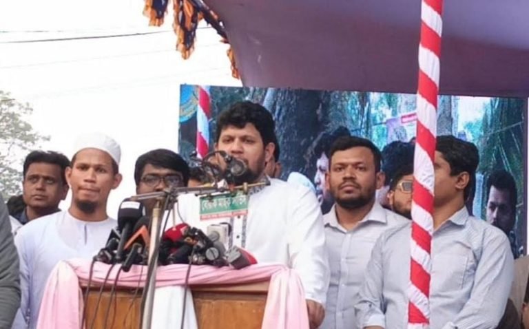 সংস্কারের মাধ্যমে গণতান্ত্রিক নির্বাচনের প্রতিশ্রুতি: উপদেষ্টা মাহফুজ আলম