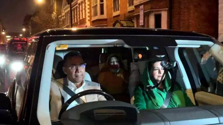 হাসপাতাল থেকে তারেক রহমানের বাসায় গেলেন খালেদা জিয়া