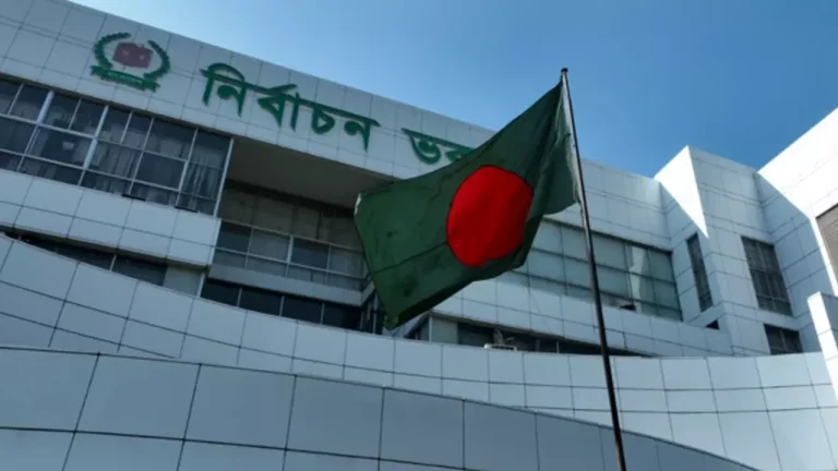 একইসঙ্গে দলীয় প্রধান, প্রধানমন্ত্রী ও সংসদ নেতা হতে পারবে না