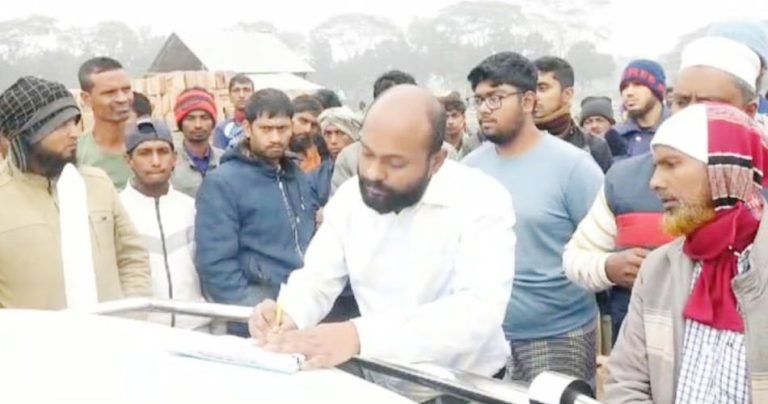 “বরিশালে ইটভাটার মালিককে দুই লাখ টাকা জরিমানা”