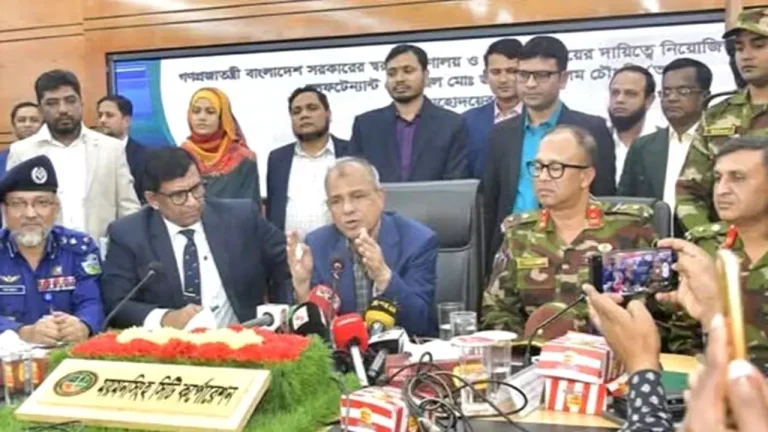 ভারত-বাংলাদেশ সীমান্তে এখন উত্তেজনা নেই: স্বরাষ্ট্র উপদেষ্টা
