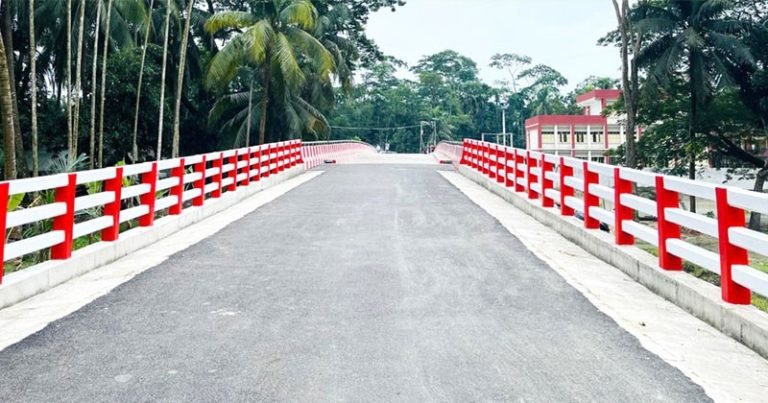 বরিশাল অঞ্চলে এলজিইডির ব্যাপক উন্নয়ন: পল্লী এলাকার আর্থ-সামাজিক পরিবর্তন