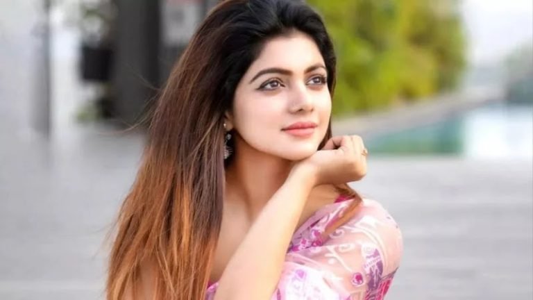 আটক অভিনেত্রী সোহানা সাবা, নেওয়া হয়েছে ডিবি কার্যালয়ে