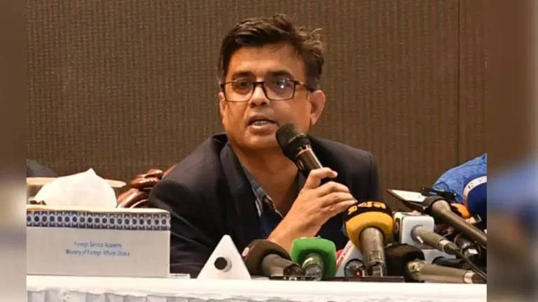 আ.লীগের লিফলেট বিতরণ করলে গ্রেফতার: শফিকুল আলম