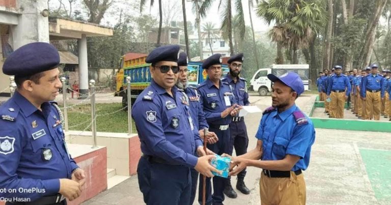 মালাউই ডিফেন্স ফোর্স কমান্ডারের সঙ্গে সেনাপ্রধানের সাক্ষাৎ