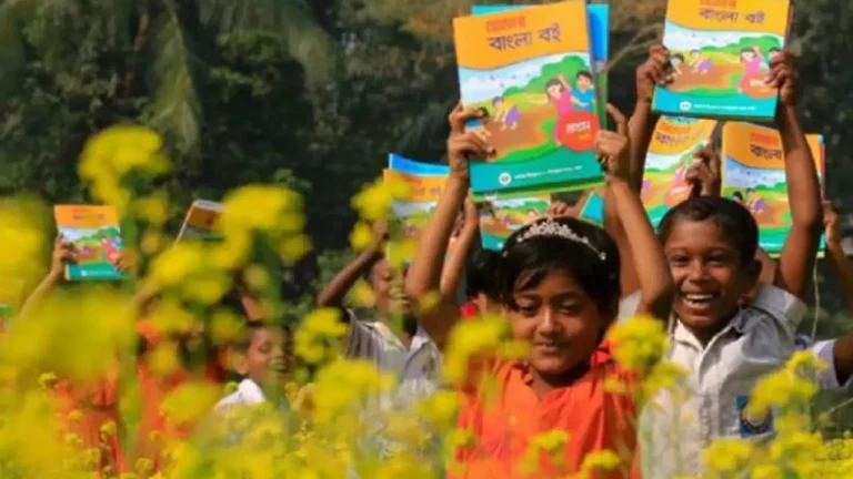 চলতি মাসেই শতভাগ বিদ্যালয়ে বই পৌঁছাবে: গণশিক্ষা উপদেষ্টা