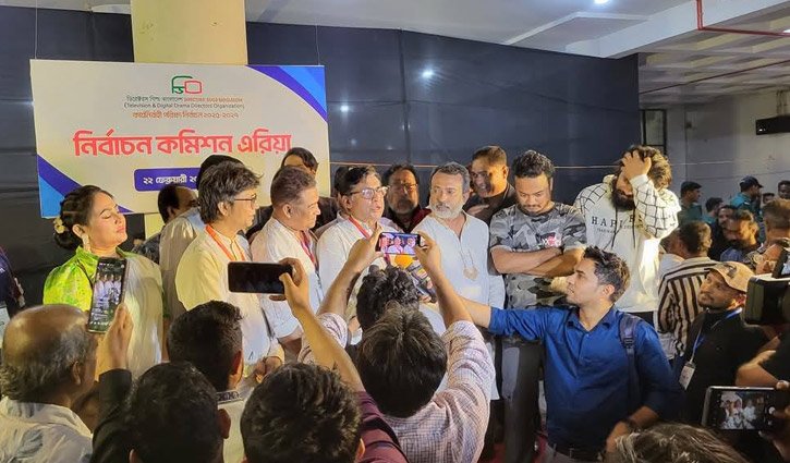 ডিরেক্টরস গিল্ডের নির্বাচনে সভাপতি শহীদুজ্জামান সেলিম, সাধারণ সম্পাদক ফরিদুল হাসান
