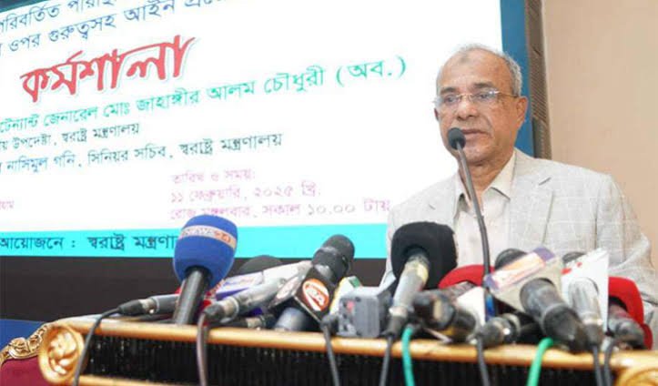 অপারেশন ‘ডেভিল হান্ট’: কেউ রেহাই পাবে না : স্বরাষ্ট্র উপদেষ্টা