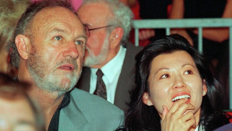 অস্কারজয়ী জিন হ্যাকম্যান ও তার স্ত্রীর রহস্যজনক মৃত্যু