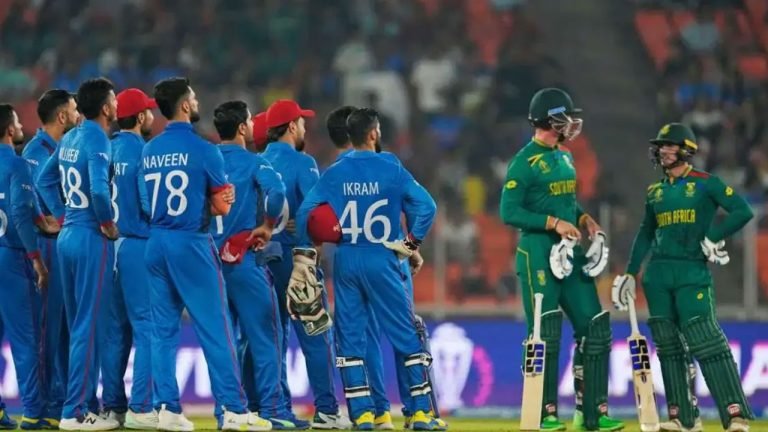 আজ টিভিতে খেলা দেখবেন