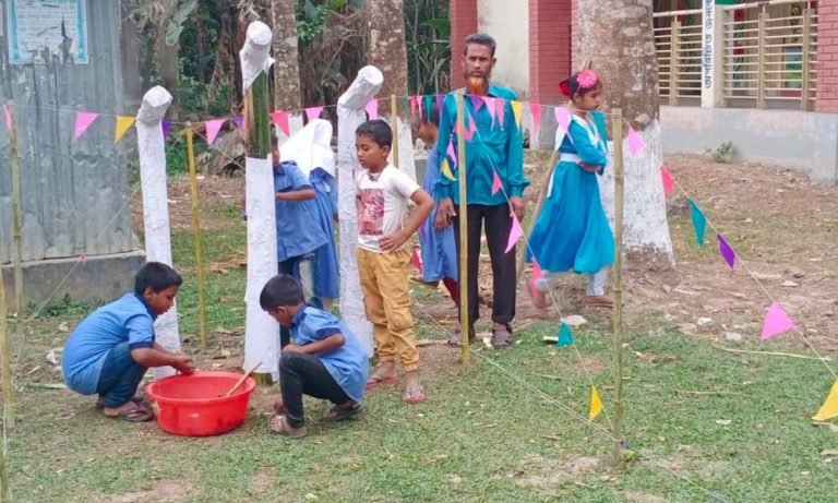 বরিশালের ৯৬ শতাংশ প্রাথমিক বিদ্যালয়ে শহীদ মিনার নেই
