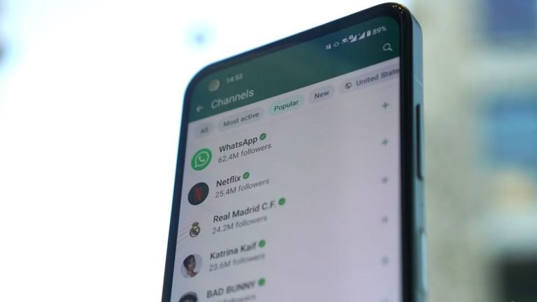 হোয়াটসঅ্যাপ ব্যবহার করছেন? অ্যাকাউন্ট বন্ধ হতে পারে যেকোনো সময়!