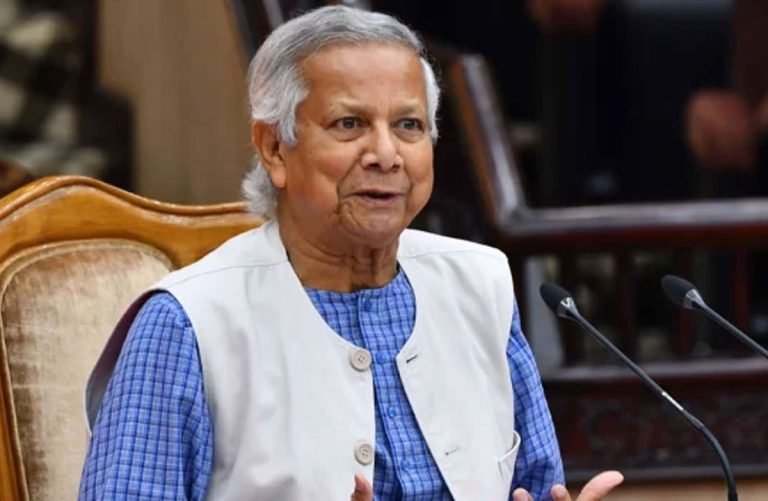 আইন-শৃঙ্খলা বাহিনীকে যুদ্ধ-সতর্কতার নির্দেশ প্রধান উপদেষ্টার