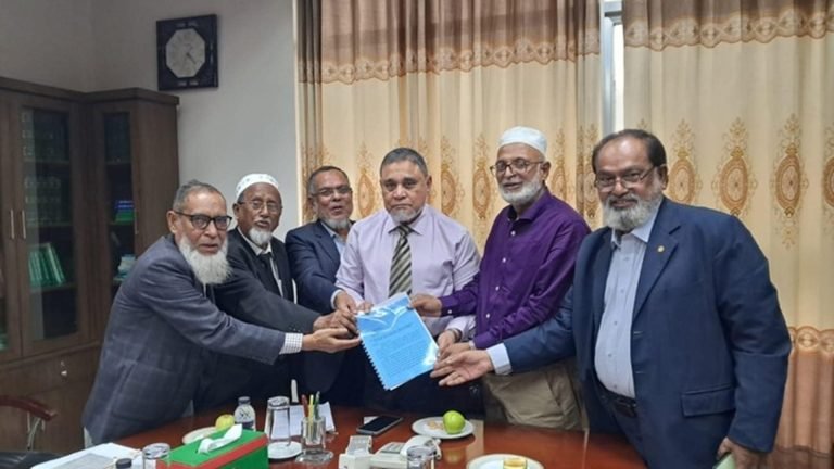 বরগুনায় ৩টি সংসদীয় আসন পুনর্বহালের দাবি