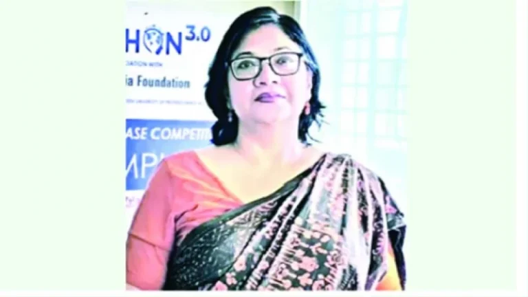 বরিশাল বিশ্ববিদ্যালয়ের উপাচার্যকে ‘ফ্যাসিস্টের দোসর’ বললেন শিক্ষকরা