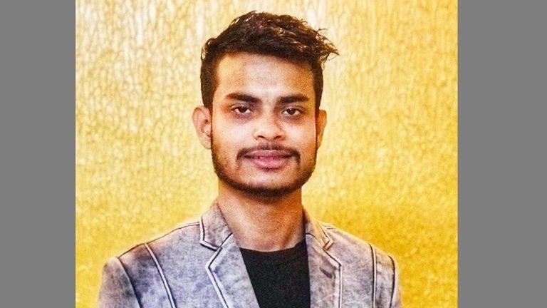 ভোলায় স্কুলের কাছে যুবকের ঝুলন্ত মরদেহ উদ্ধার