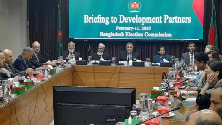 ডিসেম্বর মাস থেকে জাতীয় নির্বাচনের প্রস্তুতি শুরু করছে নির্বাচন কমিশন: কমিশনার সানাউল্লাহ