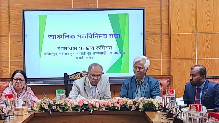 ‘তিন মাসের মধ্যে গণমাধ্যম সংস্কার সুপারিশ পেশ করা হবে’
