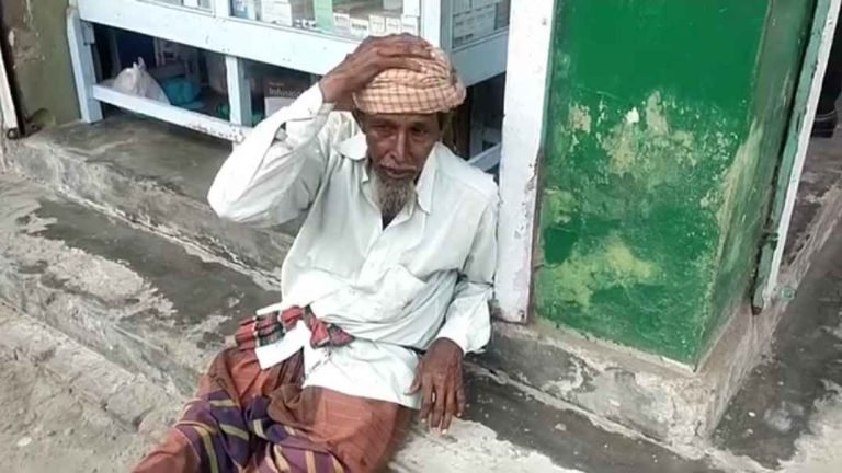 পিরোজপুর চালের কার্ড দেওয়ার কথা বলে বৃদ্ধের ভ্যান নিয়ে পালাল চোর