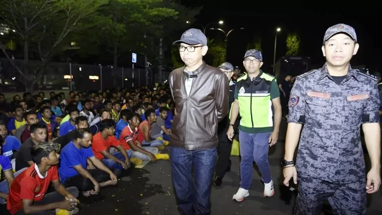 মালয়েশিয়ায় ৮৫ বাংলাদেশি গ্রেফতার