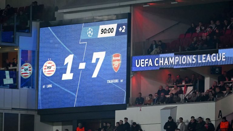 ৭-১ গোলের জয়ে আর্সেনালের নতুন রেকর্ড