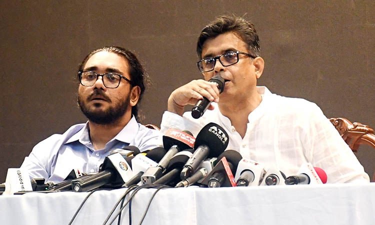 মডেল মসজিদ প্রকল্পে অনিয়ম তদন্তে কমিটি, প্রধান উপদেষ্টার চীন সফর ঘোষণা