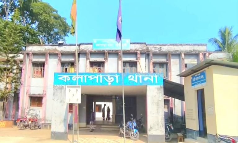 কলাপাড়ায় অটোরিকশাচালকের ঝুলন্ত মরদেহ উদ্ধার