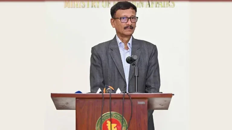 বাংলাদেশ নিয়ে ভারতীয় মিডিয়ার অপপ্রচার, সতর্ক থাকার আহ্বান পররাষ্ট্র উপদেষ্টার