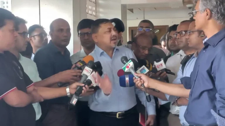 স্বাধীনতা দিবসে কুচকাওয়াজ না হওয়ার ঘোষণা দিলেন স্বরাষ্ট্র সচিব