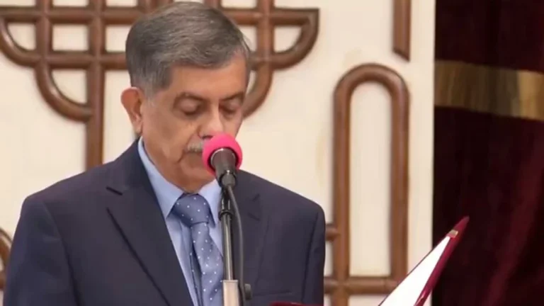 অন্তর্বর্তী সরকারের নতুন উপদেষ্টা হলেন অধ্যাপক সি আর আবরার