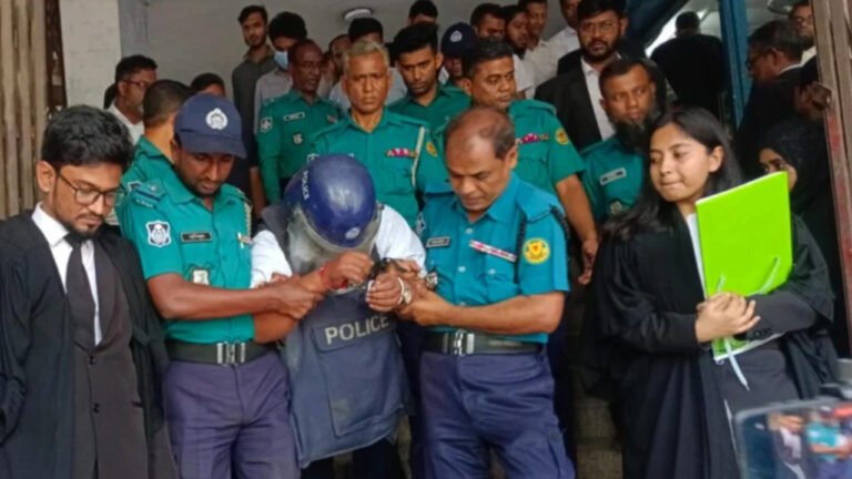 সাবেক খাদ্যমন্ত্রী সাধন চন্দ্র মজুমদারের জামিন আবেদন নামঞ্জুর
