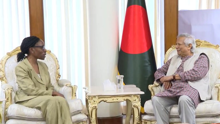 আওয়ামী লীগকে নিষিদ্ধ করা হবে না: প্রধান উপদেষ্টা