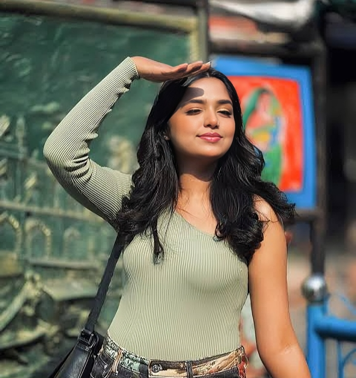 ১ কোটির ঘরে ১০৯ নাটক, হিমির অভাবনীয় সাফল্য