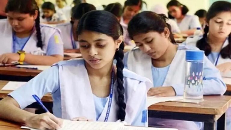 ২০২৫ সালের এসএসসি ও সমমান পরীক্ষা শুরু আজ, সরকার নিয়েছে কঠোর ব্যবস্থা