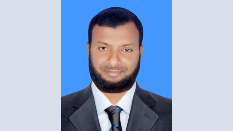 বরগুনায় স্কুলে যাওয়ার পথে ট্রাকের ধাক্কায় শিক্ষক নিহত