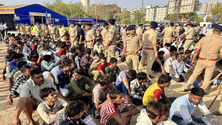 ভারতে ১ হাজারের বেশি বাংলাদেশি আটক, চলছে নির্বাসনের প্রস্তুতি