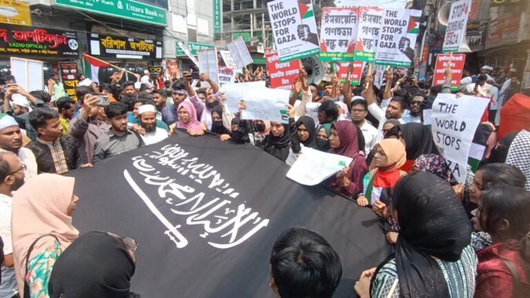 গাজায় আপাতত ত্রাণ যাবে না : ইসরায়েলের সেনাবাহিনী