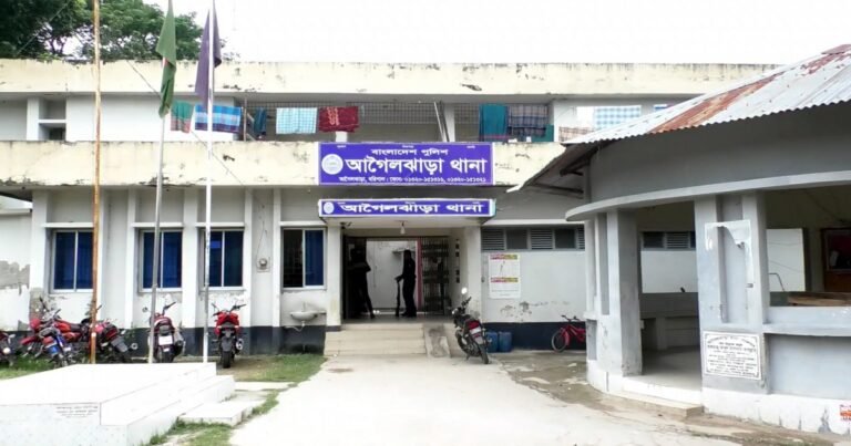 আগৈলঝাড়ায় র‍্যাবের সঙ্গে সংঘর্ষে যুবক নিহত, দুই মামলা